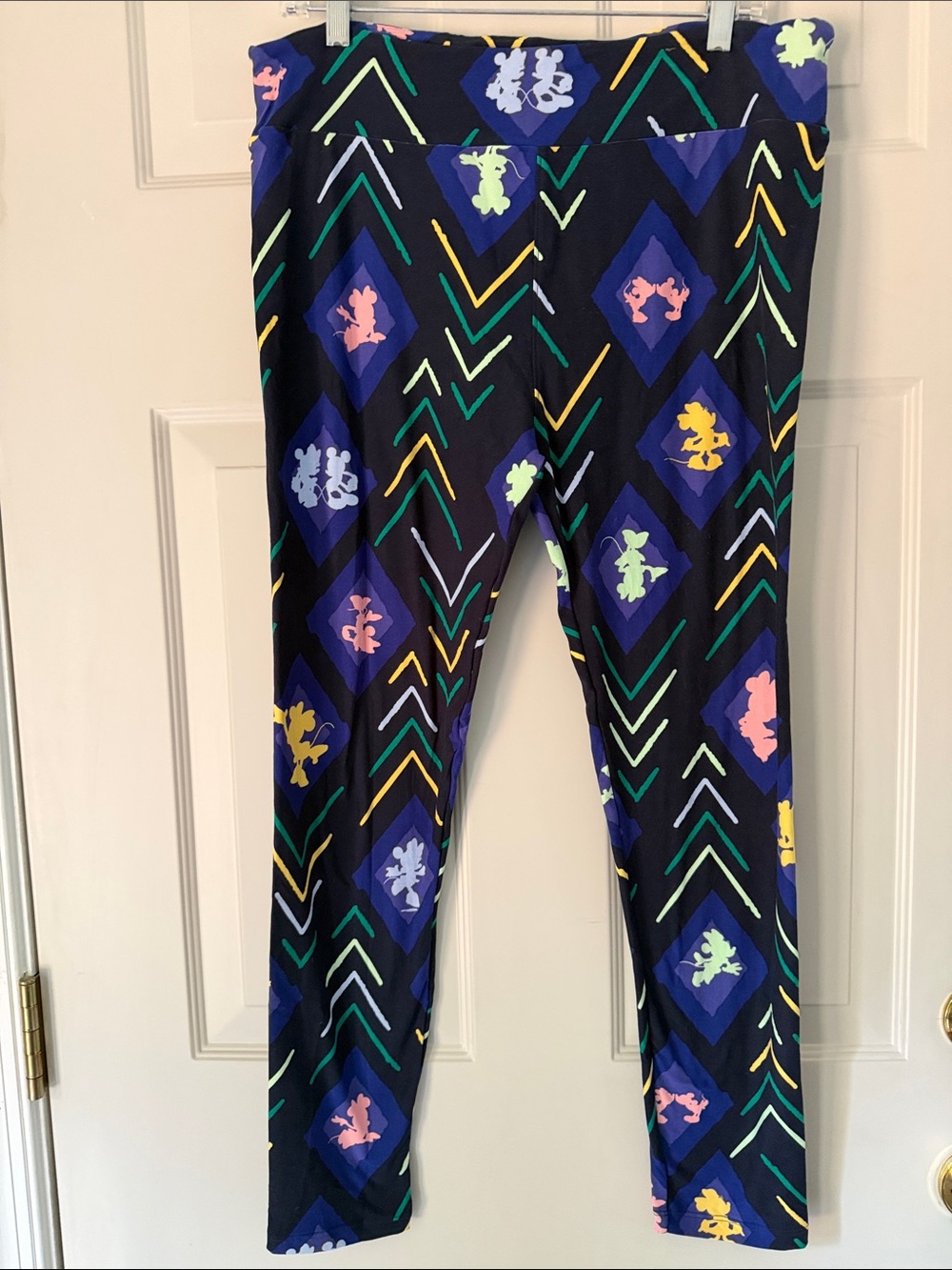 LuLaRoe TC Disney Leggings VTG